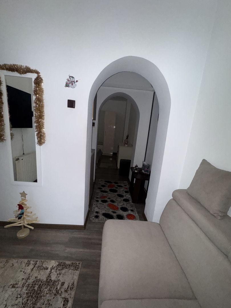 Casa cu potențial - Victoriei - Poză 6