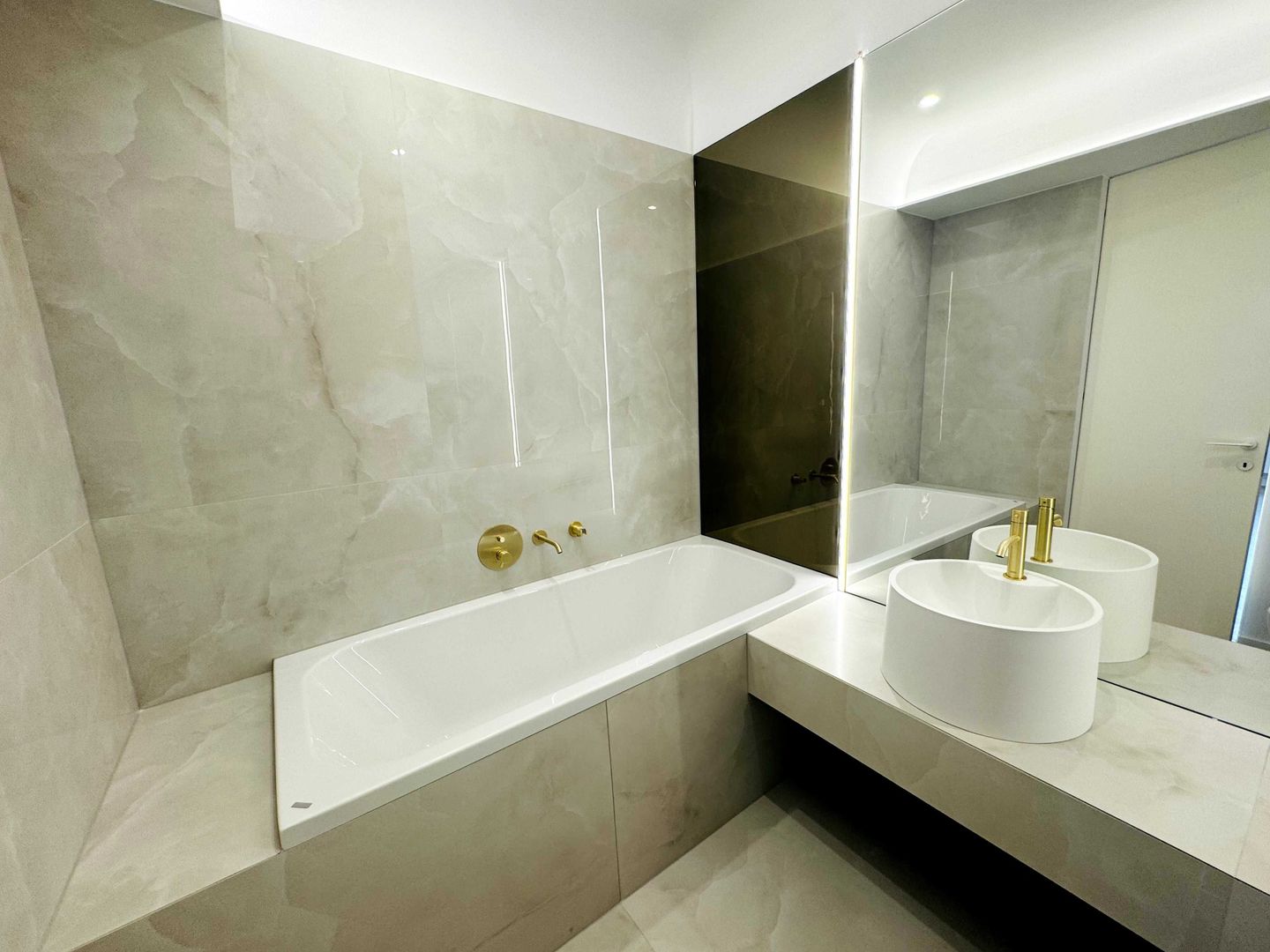 Proprietar (comision 0%) | 3 camere | Cortina North | TVA inclus - Poză 6