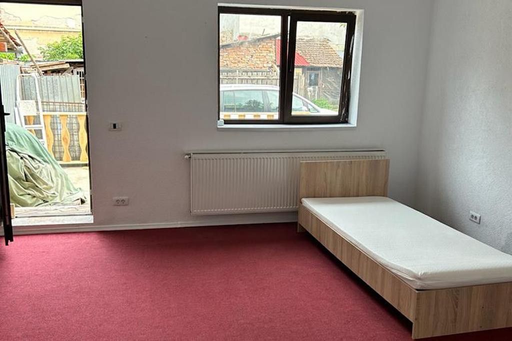 Apartament cu o camera, zona centrala comision 0% - Poză 1