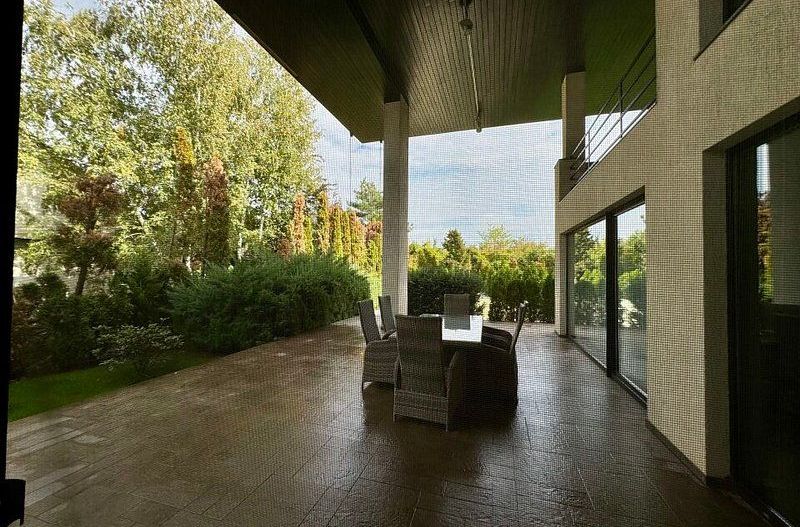 Vila lux de vanzare in cel mai dorit complex din Erou Iancu Nicolae-locatie rara - Poză 40