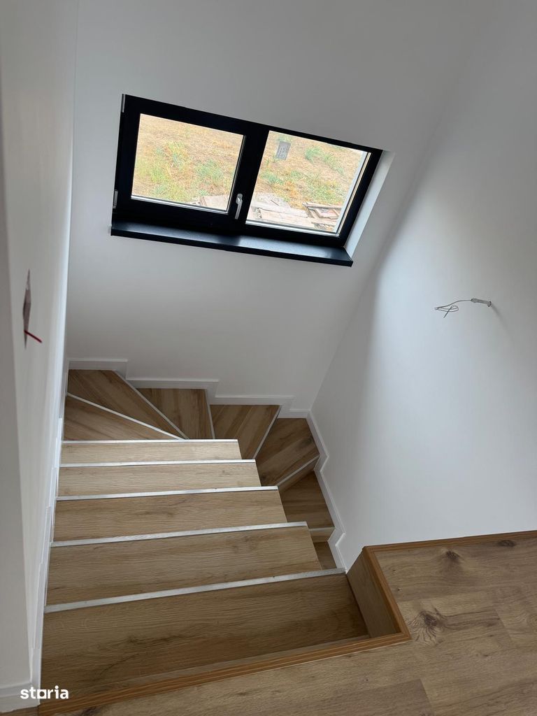 Casa modernă cu 4 camere și subsolb de vanzare - Poză 17