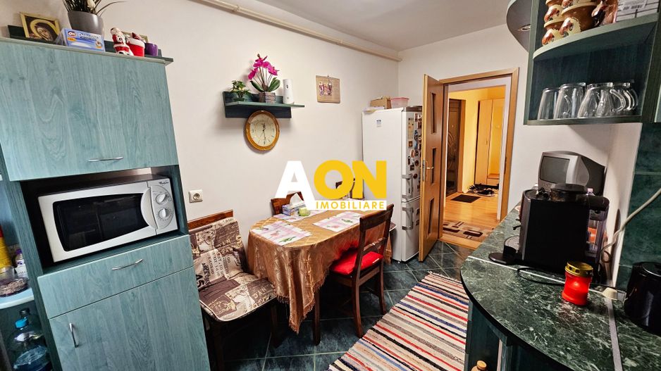 Apartament 3 camere, 70 mp, etaj 2, mobilat, utilat, ultracentral - Poză 10