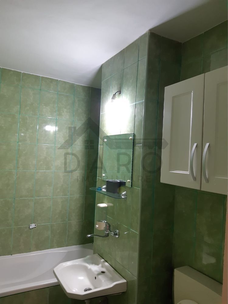 Inchiriez apartament doua camere - Poză 5