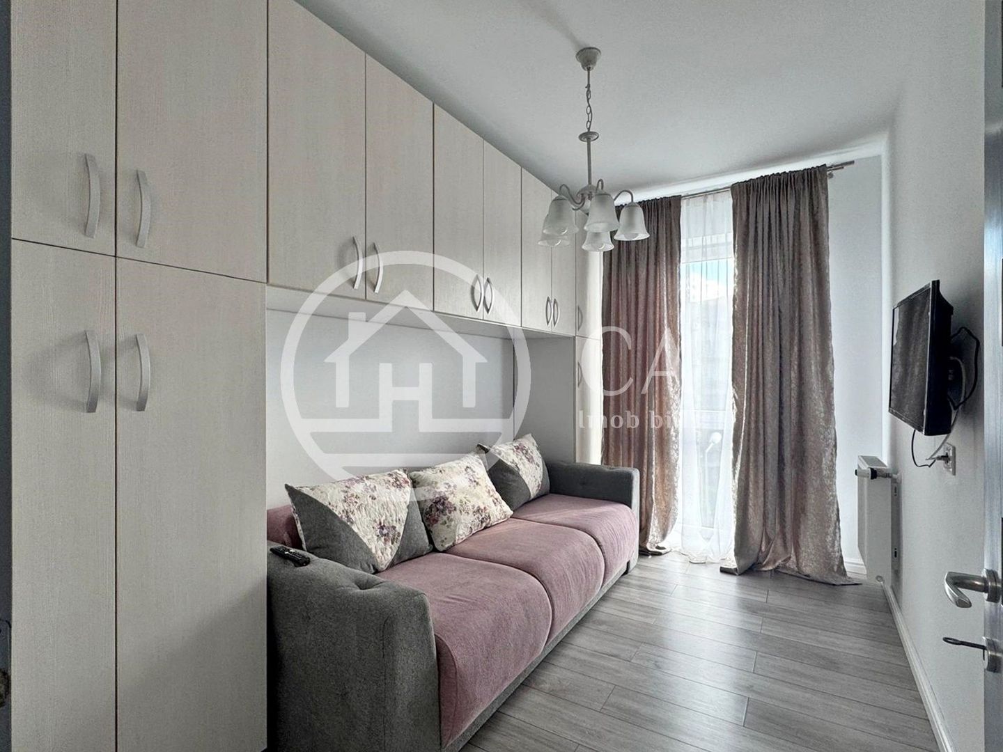 Apartament cu 3 camere de inchiriat in Prima Universitatii, Oradea - Poză 6