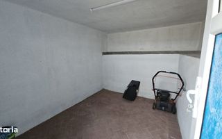 Casă modernă P+M cu vedere panoramică spre lac, Ciurbești, Miroslava - Poză 19