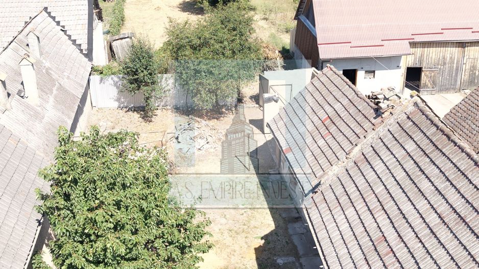 Casa 3 camere, beci ,teren 610 mp + grădină 620 mp-Loc. Cuciulata - Poză 12