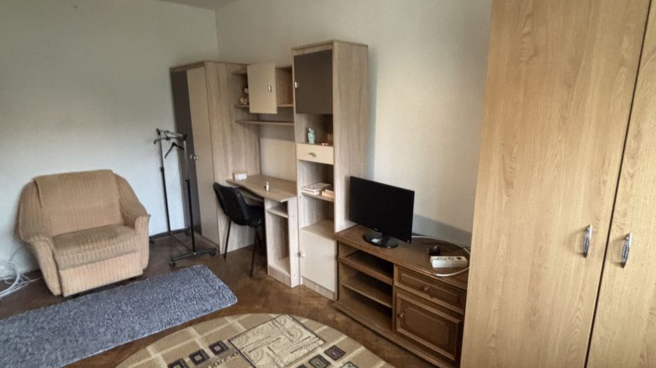 Apartament  modest, 2 camere zona Gheorghe Lazar - Poză 9