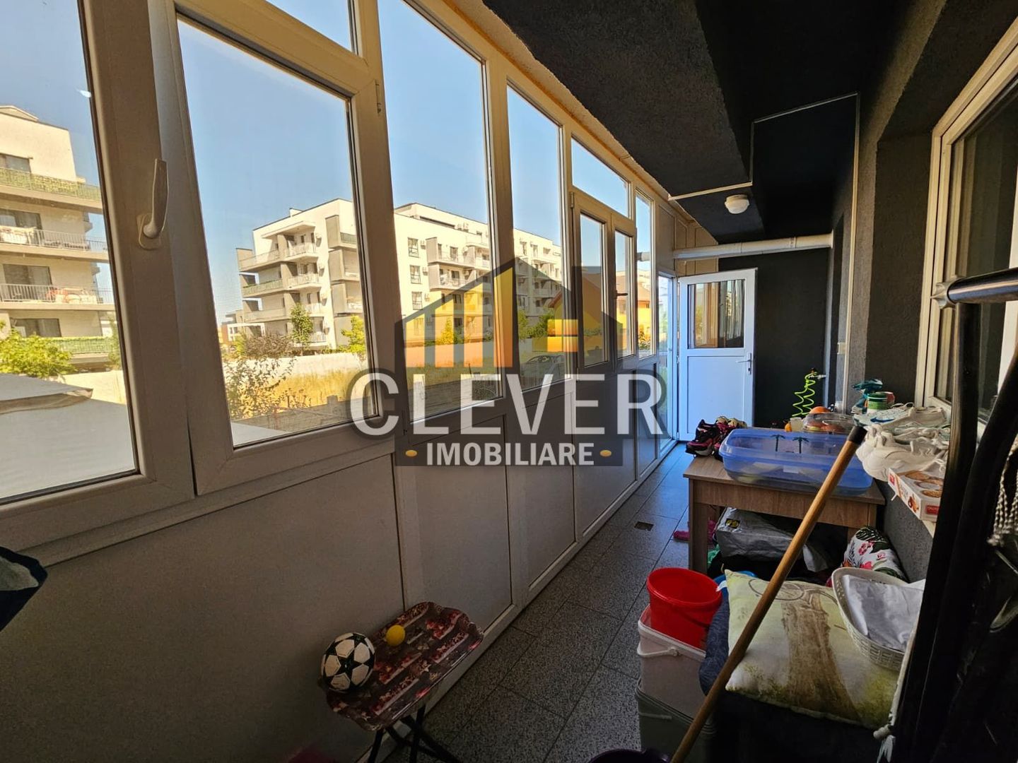 Apartament 2 camere Mobilat Utilat Loc de parcare Curte 60mp - Poză 9