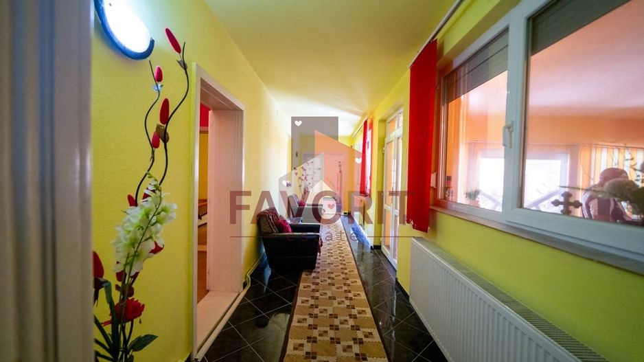 EXCLUSIVITATE – Comision 0% | Casa spatioasa | Santana - Arad - Poză 6