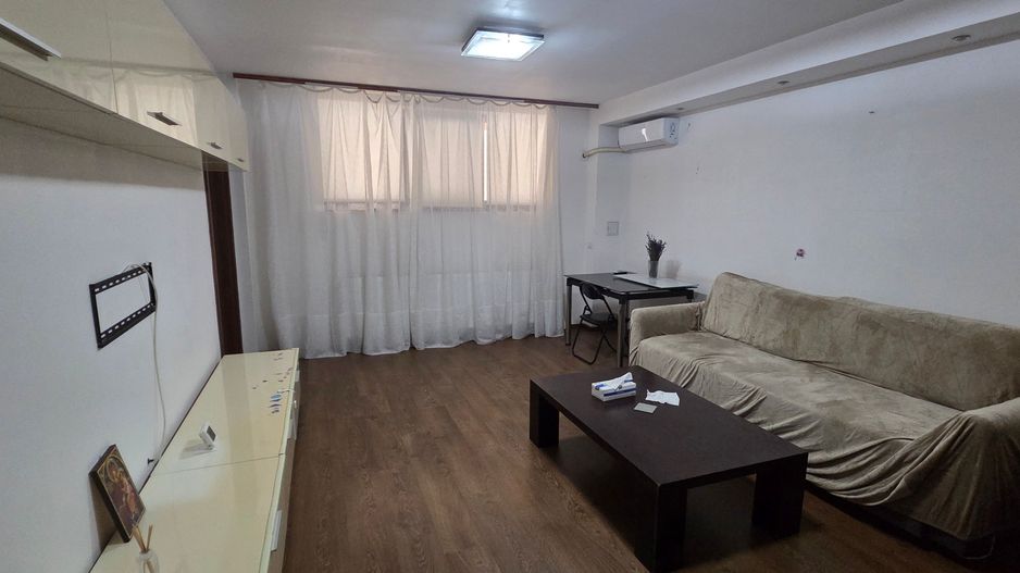 Apartament 3 camere Bucureștii Noi I Laminorului - Poză 3