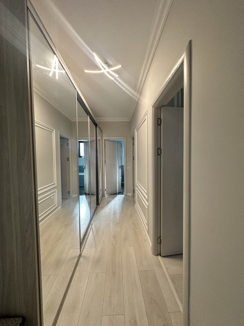 Apartament 3 camere de vanzare Zona Compozitorilor - Poză 10