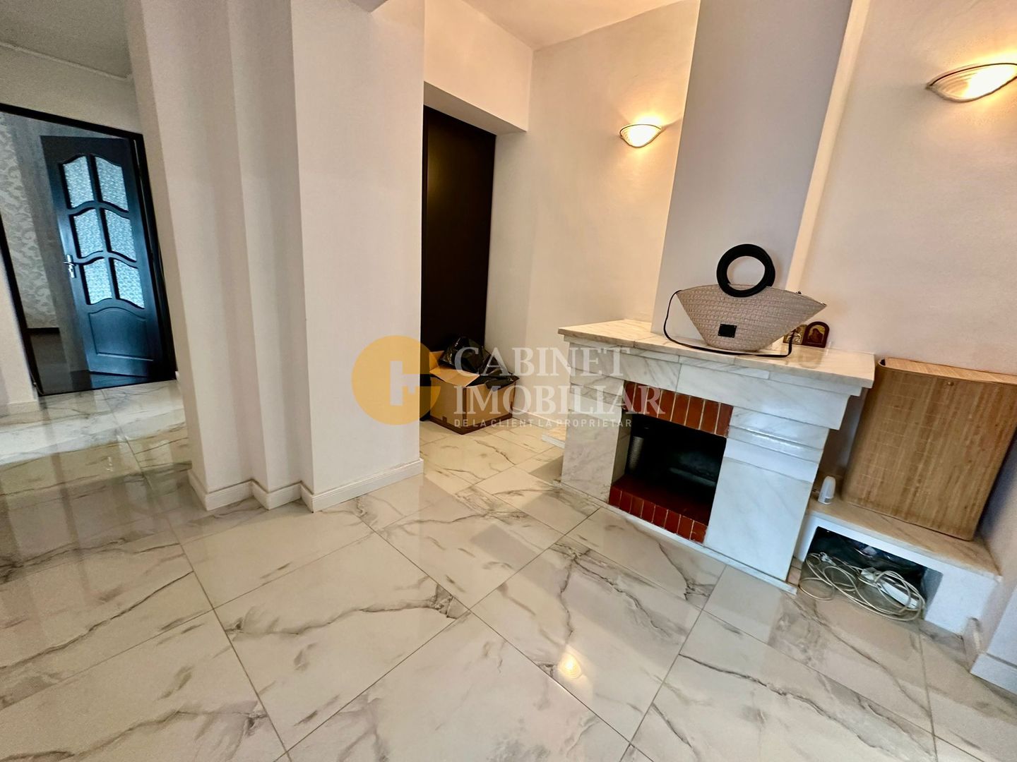 Pacurari- Apartament 2 Camere Decomandat -Bloc 1986 - Poză 7
