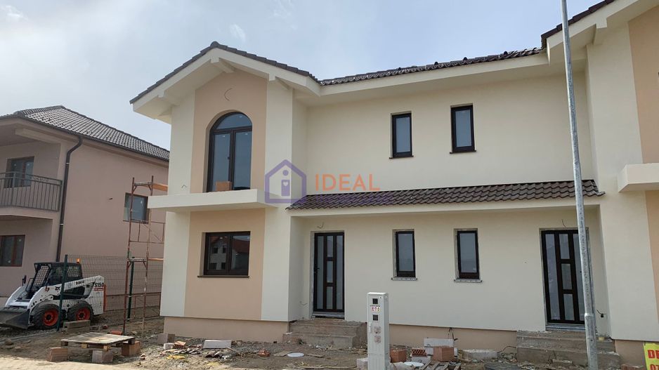 Casa tip Duplex cu 4 camere ,in Cristian - Poză 2