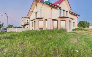 Casă individuală cu 6 camere în Sânandrei - Poză 1