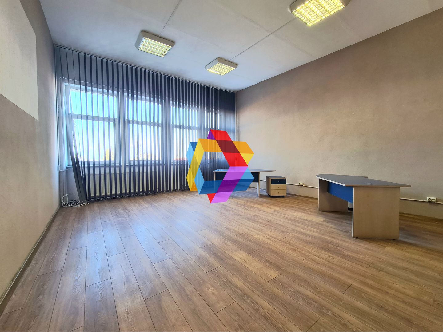 Spatiu birouri de închiriat Brasov - 40 mp # plus-imo.ro - Poză 2