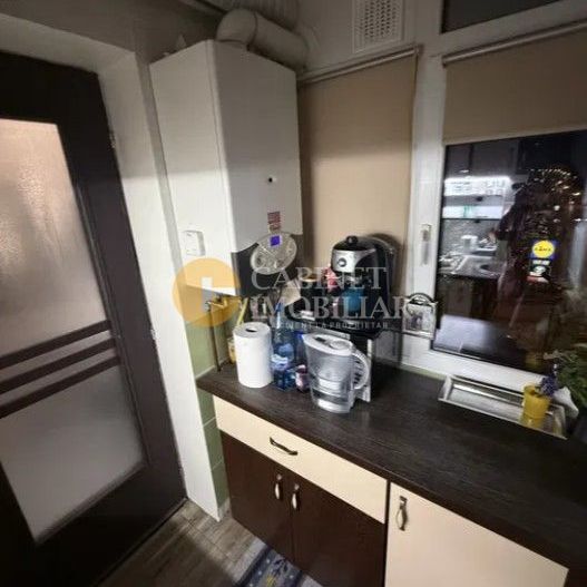 Ap. cu 2 Camere - Renovat/Mobilat - Bloc 1982 - Zona Galata - Poză 4