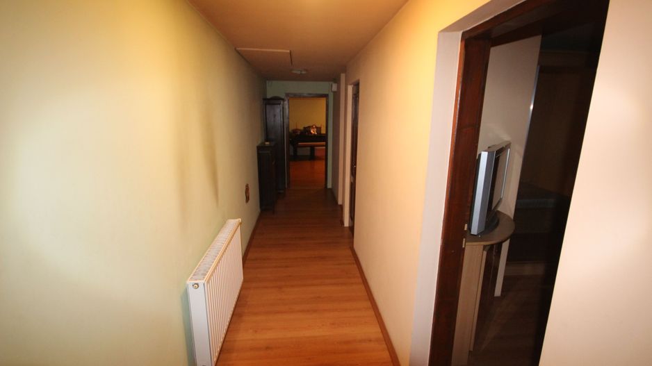 Imobil  cu destinatie mixta - Poză 2