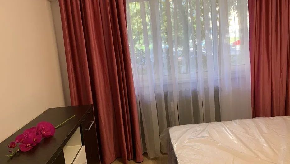 Apartament 3 camere, 70 mp, Drumul Taberei, 2 min metrou Brâncuși - Poză 3