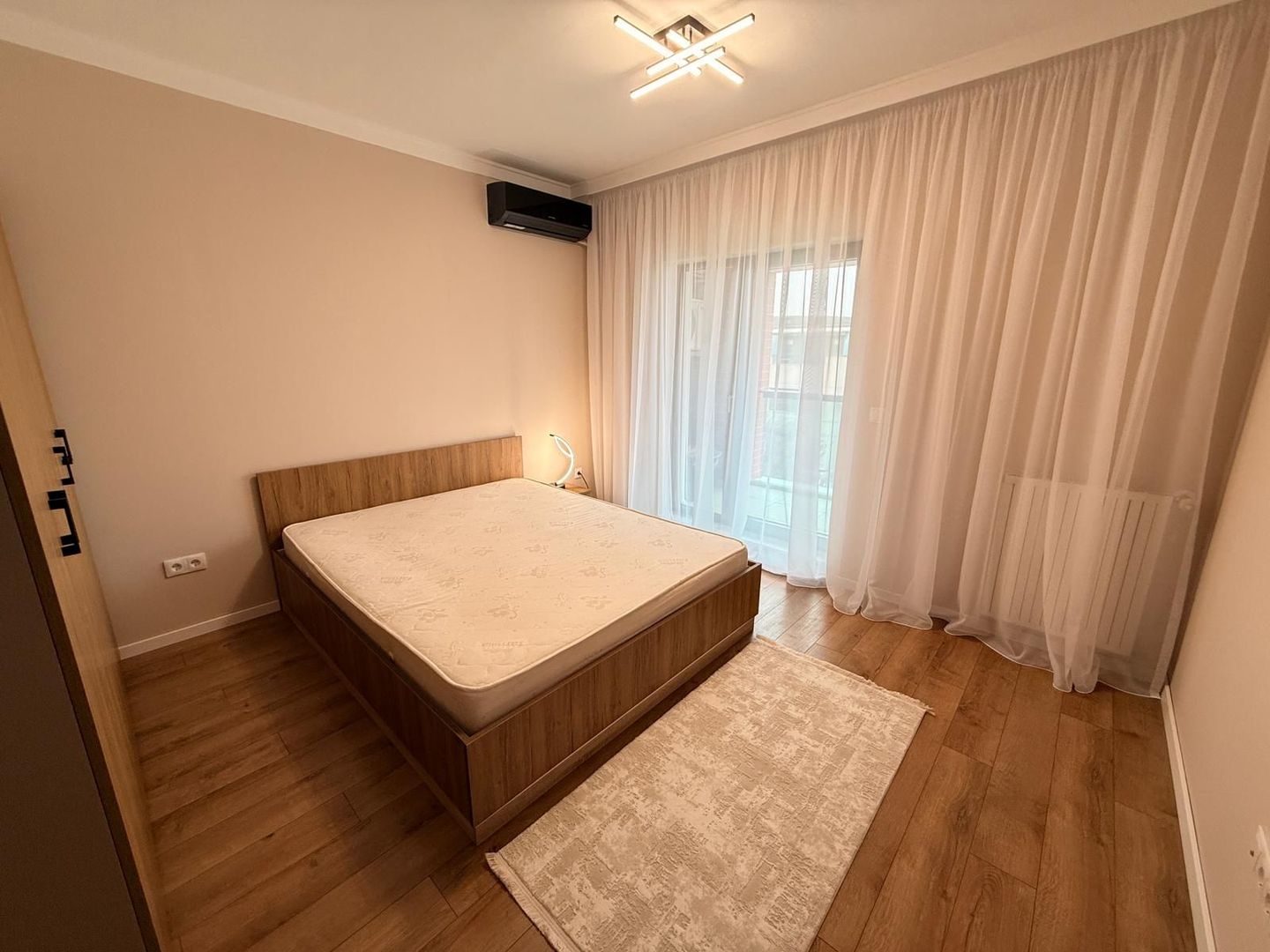 2 camere Emerald Residence | Loc parcare - Poză 9