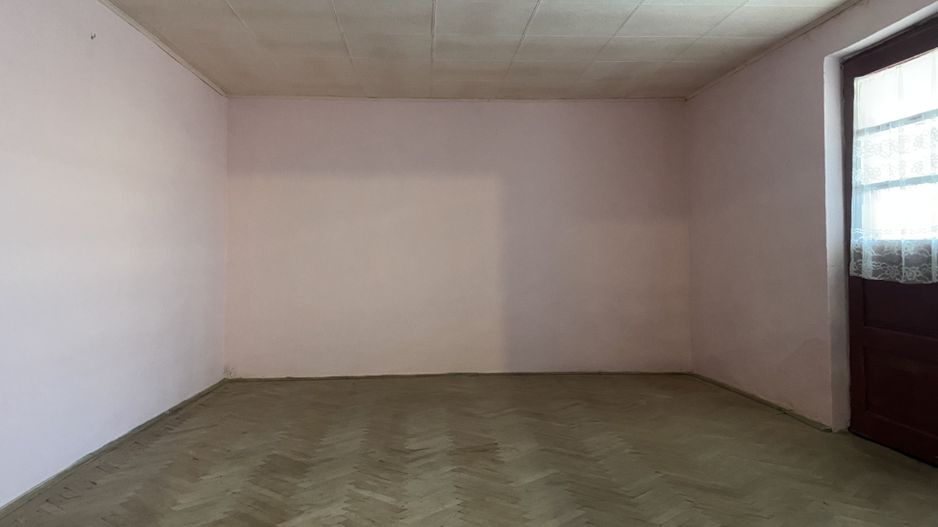 Vanzare casă cu teren generos în Săcueni, la 15 minute de Târgoviște - Poză 25