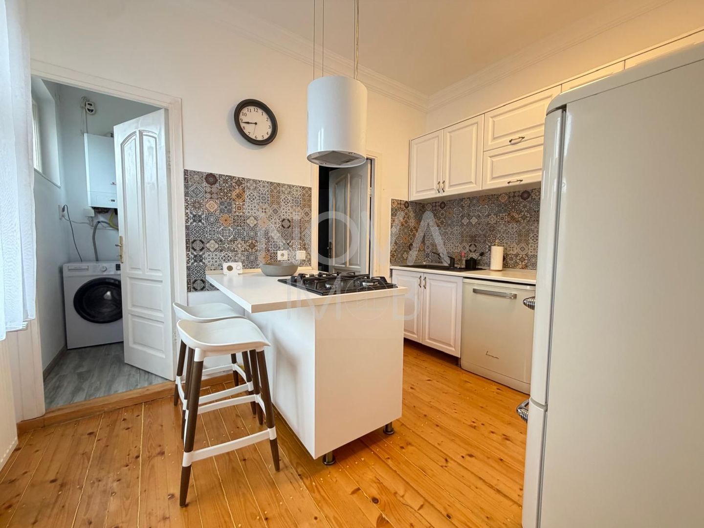 Apartament 3 camere de vanzare, Piata Armelor, Sibiu - Poză 11