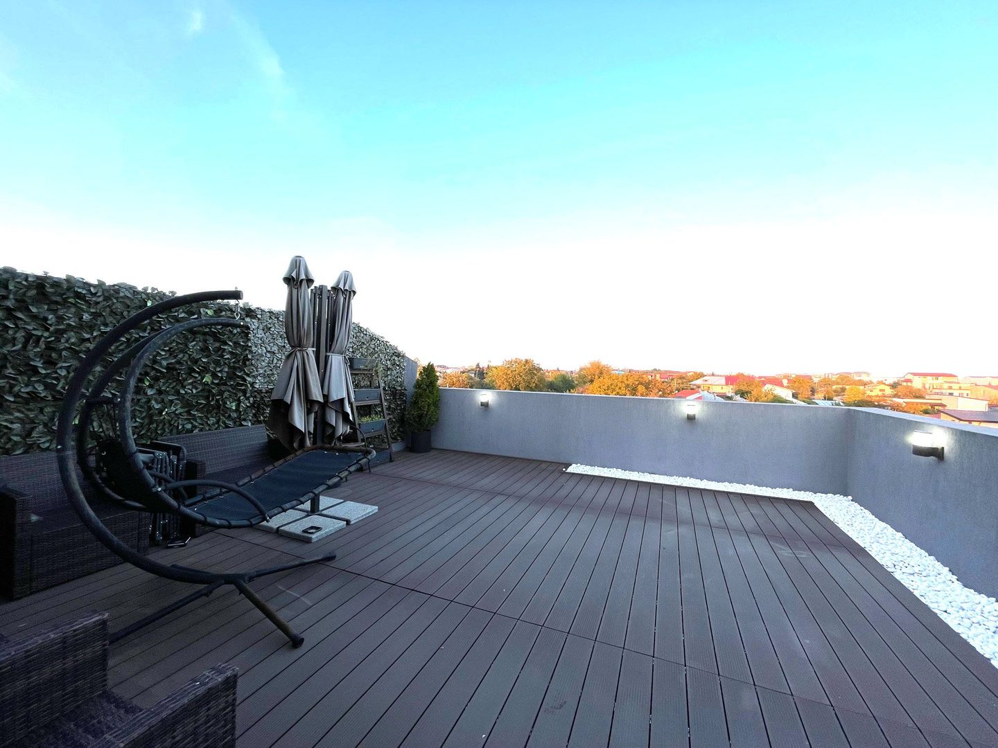 Apartament modern- 2 camere- terasa 45 mp - Poză 1