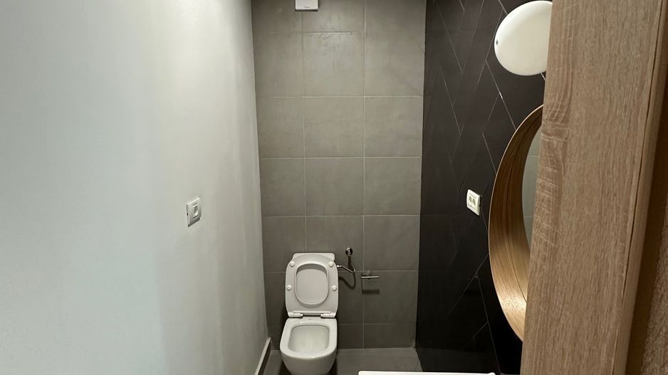 Spatii de birouri Ultracentral suprafață  de 34 mp - Poză 4