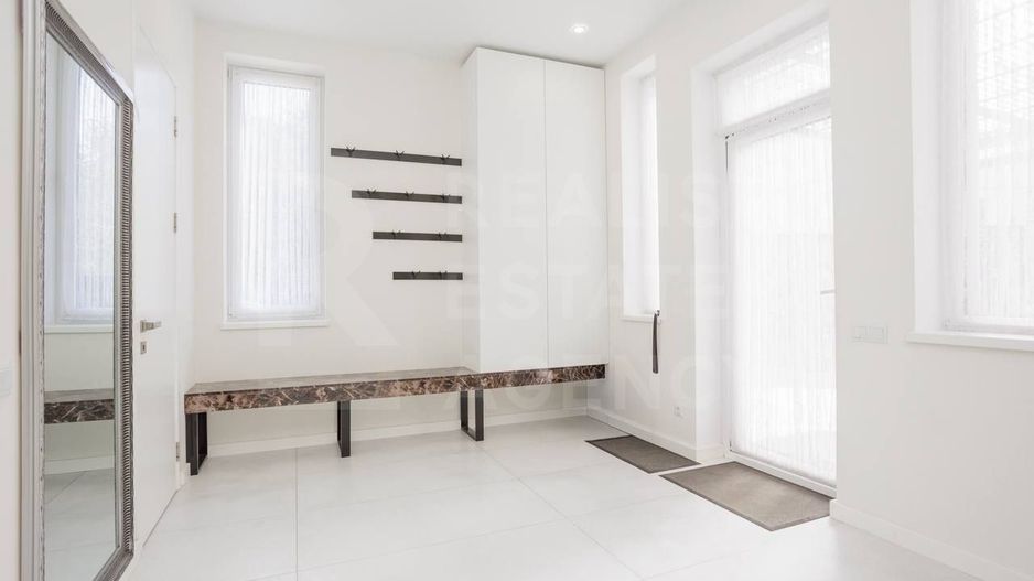 Vânzare, casă modernă 2 nivele, 200 mp + 5 ari șos. Hîncești, Centru - Poză 15