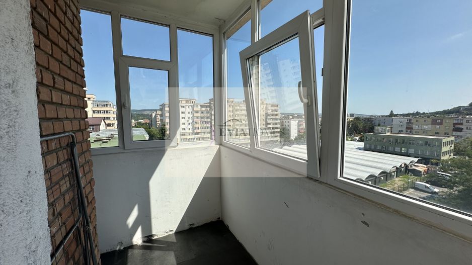 3 camere decomandate/balcon 12 mp/zona P-ta.Ion Mester - Poză 7