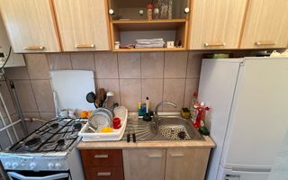 Garsonieră 24 mp - renovată, mobilată și utilată complet - Campina - Poză 5