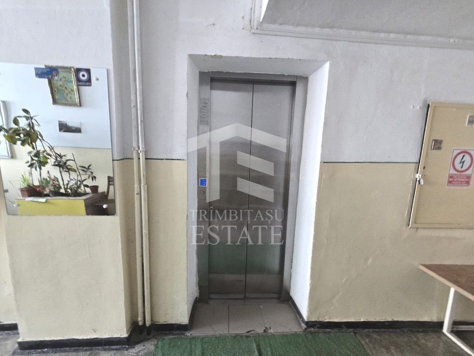 Centru - Apartament de 4 camere cu vedere Panoramica la Marea Neagra - Poză 36