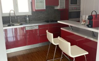 Casă spațioasă cu mansardă și curte amenajată – Zona Iancu Nicolae - Poză 3