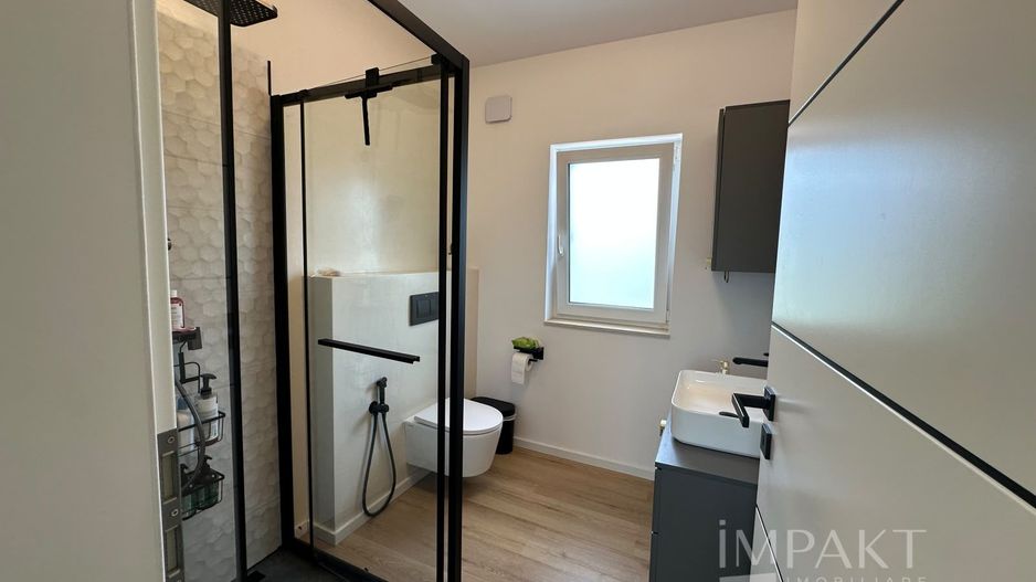 Duplex superb la vanzare, finisat, mobilat, utilat, situat in Chinteni - Poză 16