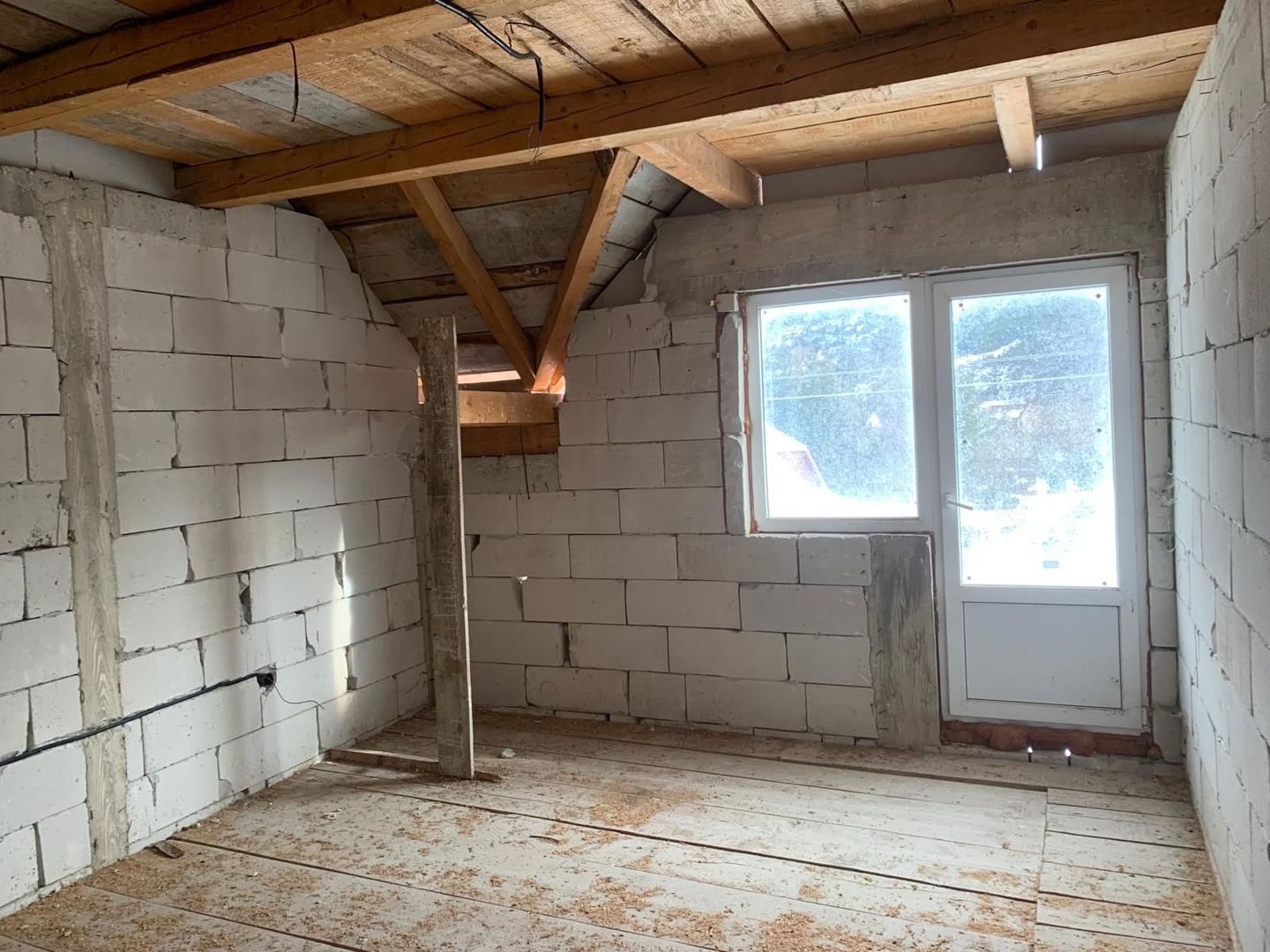 Casă P+E+M Putna | 300 mp utili | Teren 2.200 m - Poză 10