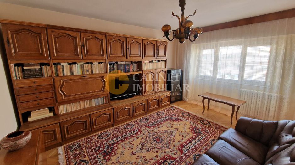 GARA - ARCU - 3 CAMERE DECOMANDAT - ETAJ INTERMEDIAR - BOXĂ + LOC DE PARCARE - Poză 1