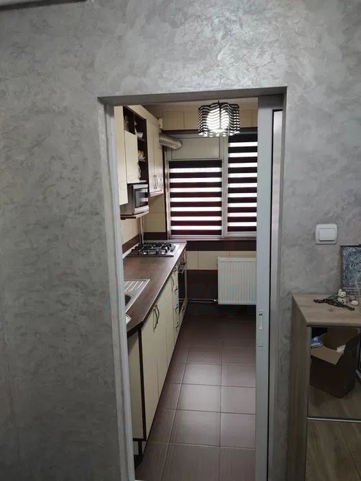 Vanzare apartament 3 camere, Micro 17, Pret 88.000 EURO, sup 64mp - Poză 2
