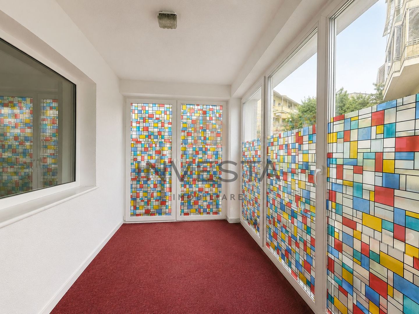 Vila spatioasa cu 15 camere de inchiriat in zona Andrei Muresanu - Poză 14