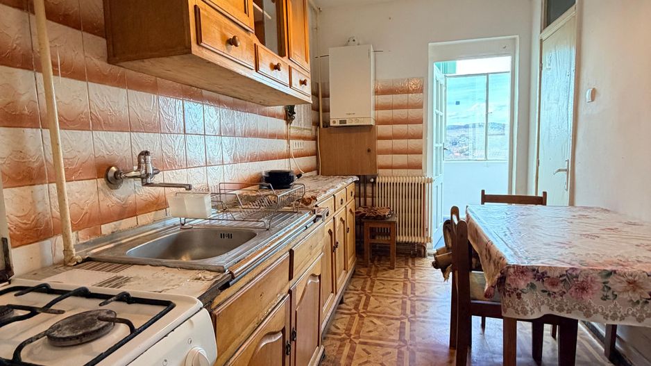 Apartament cu 3 Camere și 2 Băi  – Cartier Unirii - Zona Darina - Poză 8