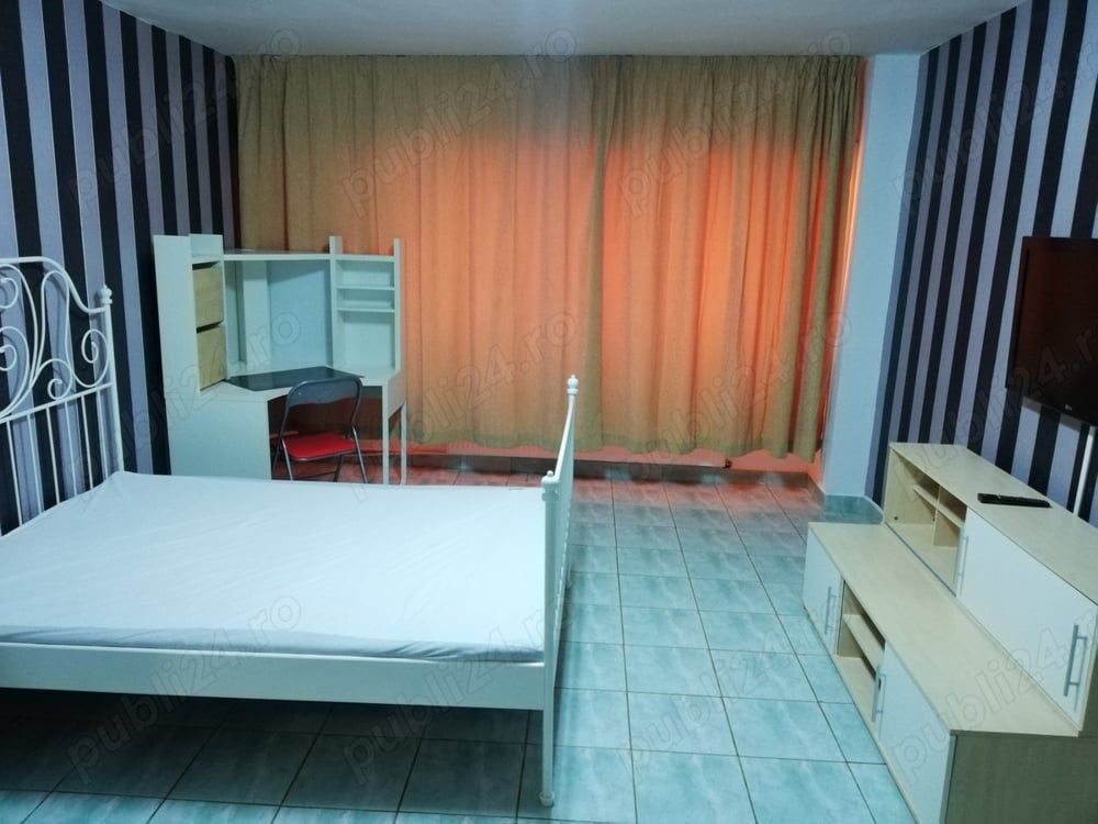 Garsonieră spațioasă 40 mp decomandată, parter, stradal Calea Vitan, AC - Poză 2