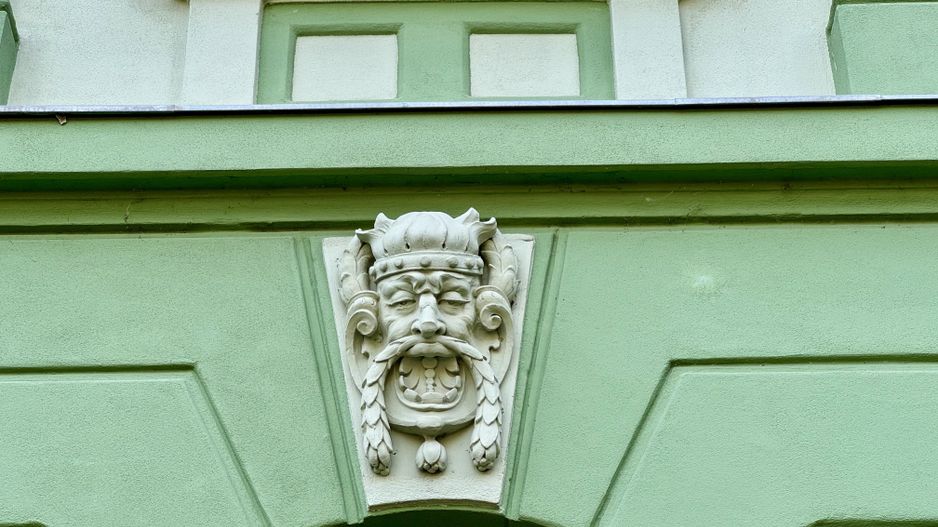 Apartament in clădire istorică P-ta Plevnei cu vedere parc - Poză 17