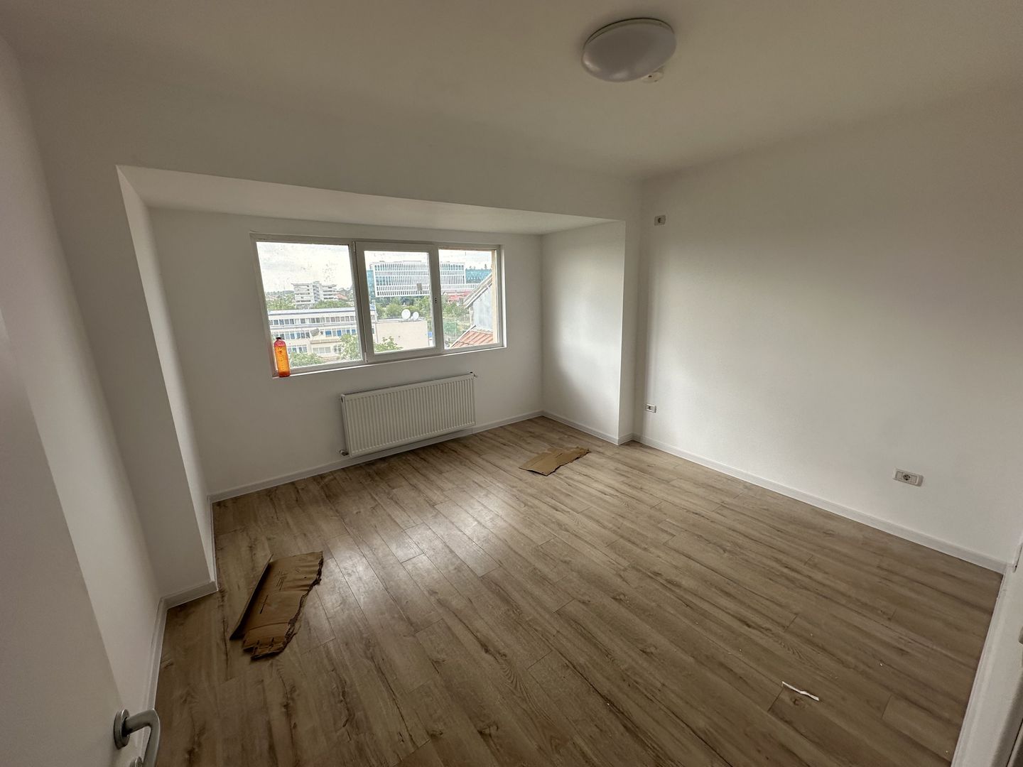 Apartament 2 camere la Mansarda zona Bucovinei - Poză 12