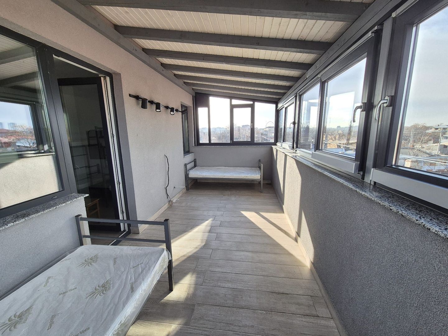 Casa P+2 cu 40 paturi pentru muncitori - Tei - Poză 12