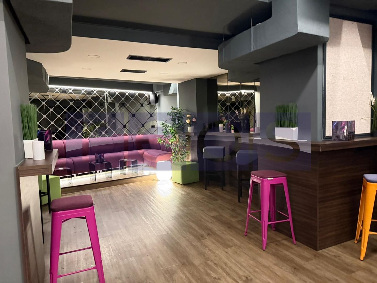 DE VÂNZARE SPAȚIU COMERCIAL | 180 MP | ZONA ULTRACENTRALĂ - Poză 1