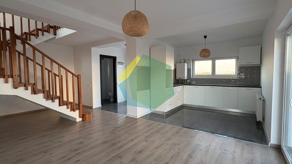 Casa Duplex P+1,  curte 165mp |Central | Otopeni - Poză 3