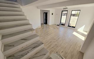 De vanzare casa 4 camere in comuna Berceni - Poză 8