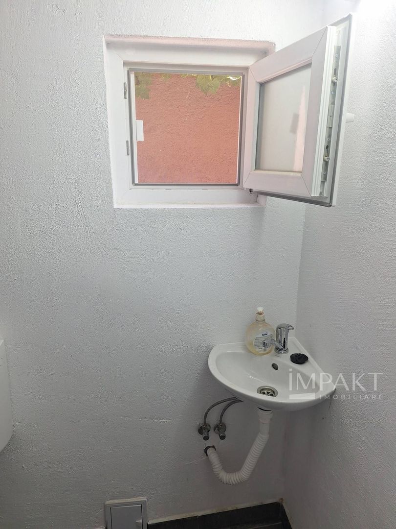 Spațiu comercial 50 mp de închiriat | Gruia | 3 încăperi - Poză 9