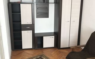 Apartament cu 3 camere, 54 mp utili, balcon, Cetate, Alba Iulia - Poză 1