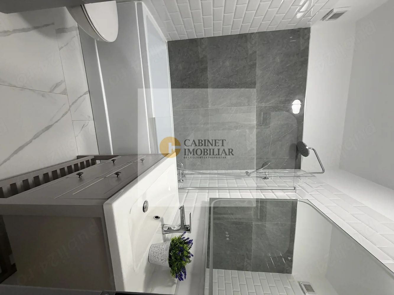 3 Camere - 67MP | Creditabil | 4/9 | Metrou Lujer - 5 minute - Poză 2