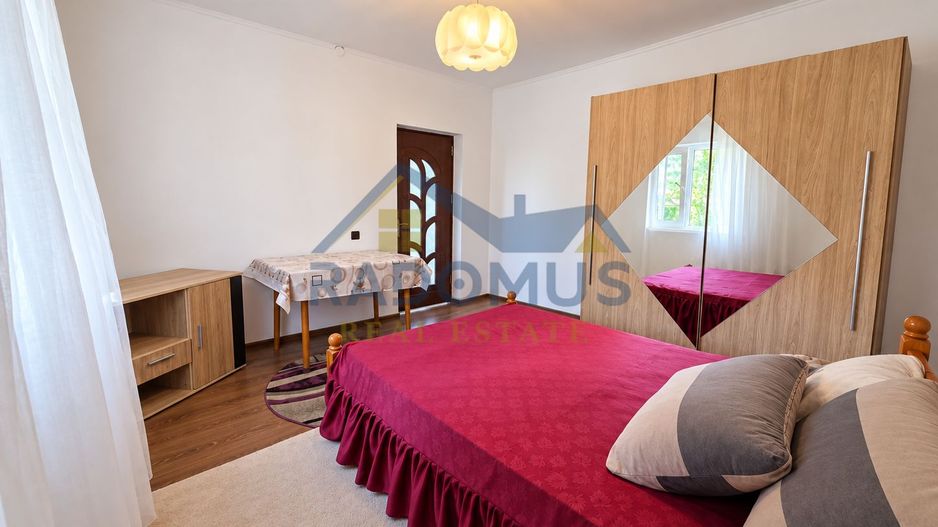 Casă cu 3 camere, anexe și livadă – Lopatnița, Șoimari - Poză 8