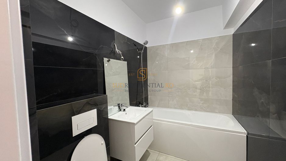 Apartament modern cu 2 camere tip studio, piscină și acces metrou - Poză 3